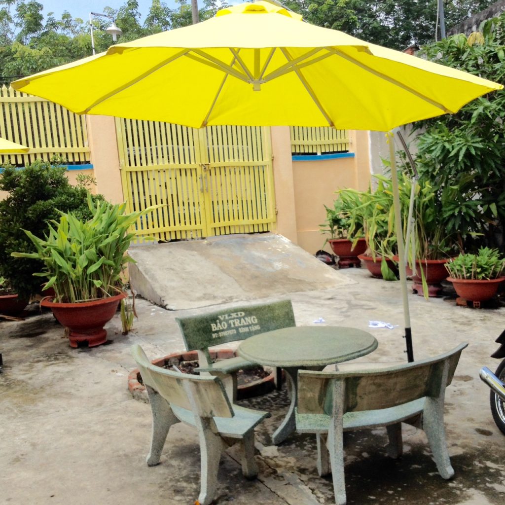 Bàn ghế rẻ bền đẹp