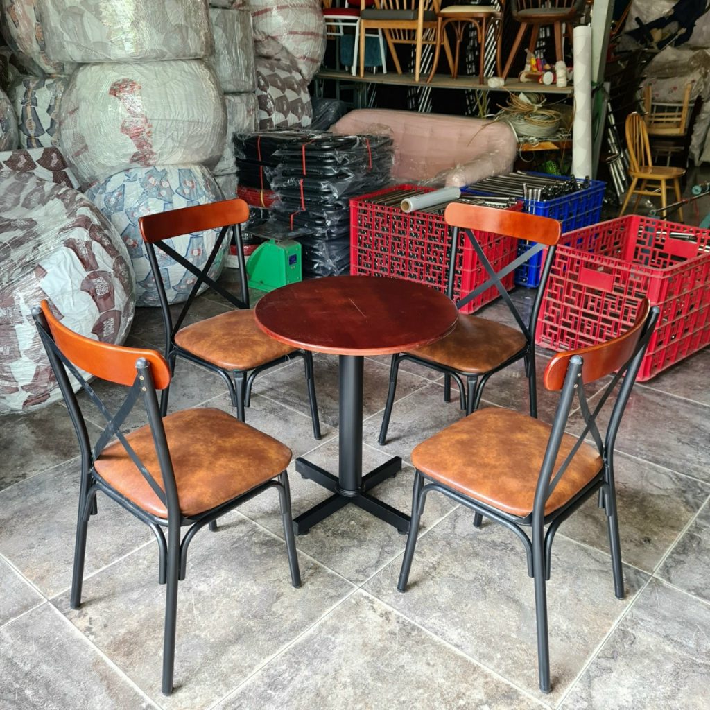 Bàn ghế rẻ bền đẹp