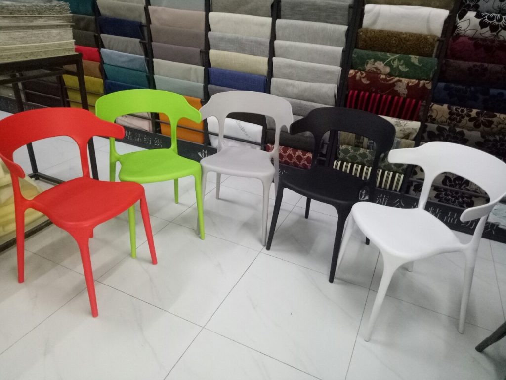 Bàn ghế rẻ bền đẹp