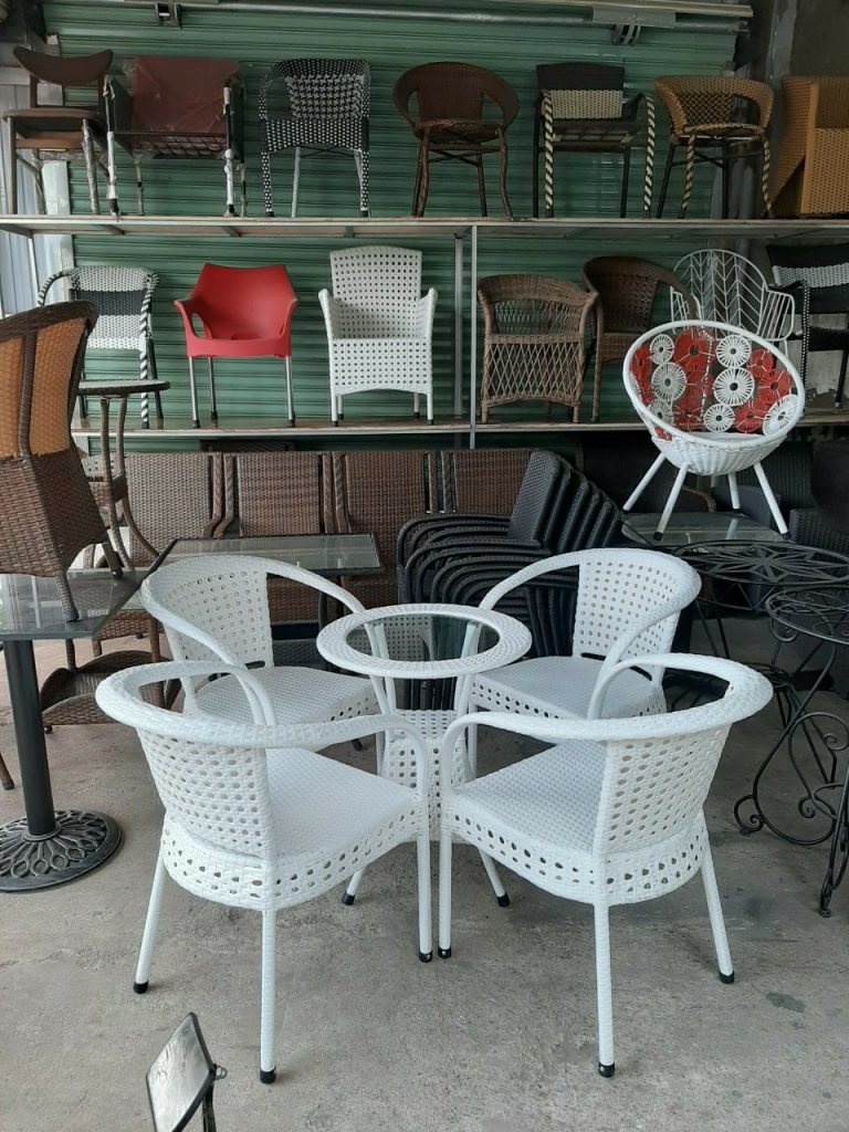 Bàn ghế rẻ bền đẹp