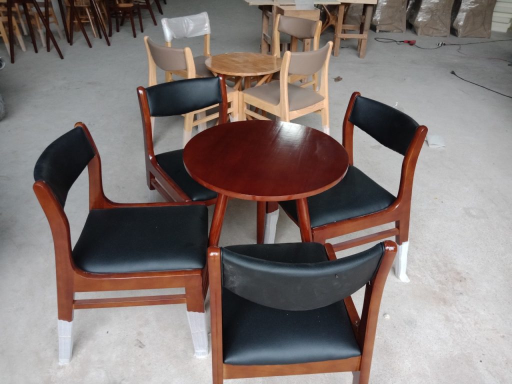 Bàn ghế rẻ bền đẹp