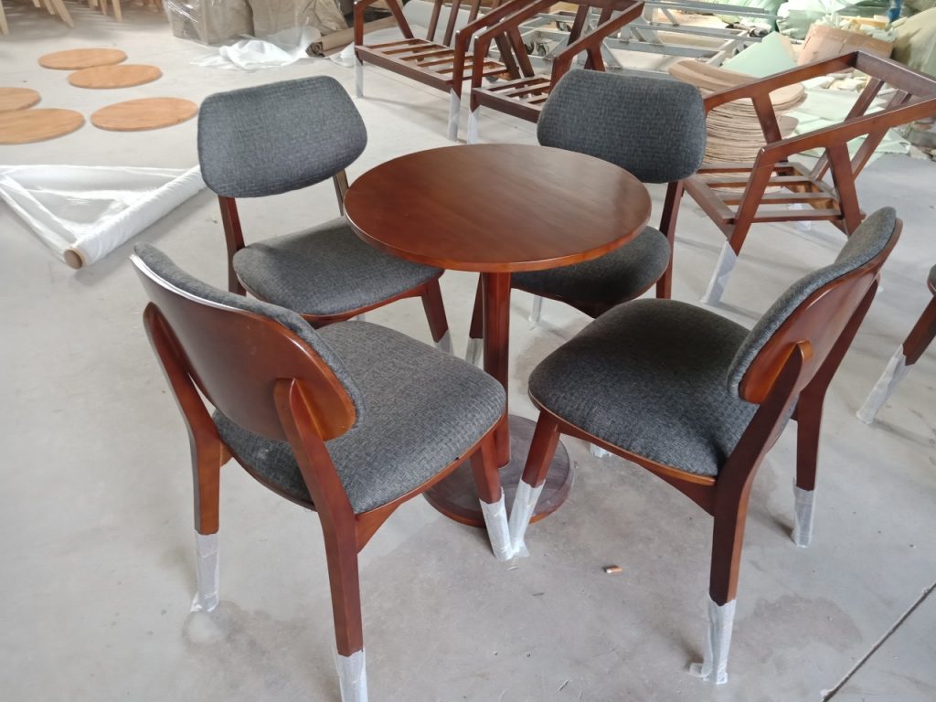 Bàn ghế rẻ bền đẹp
