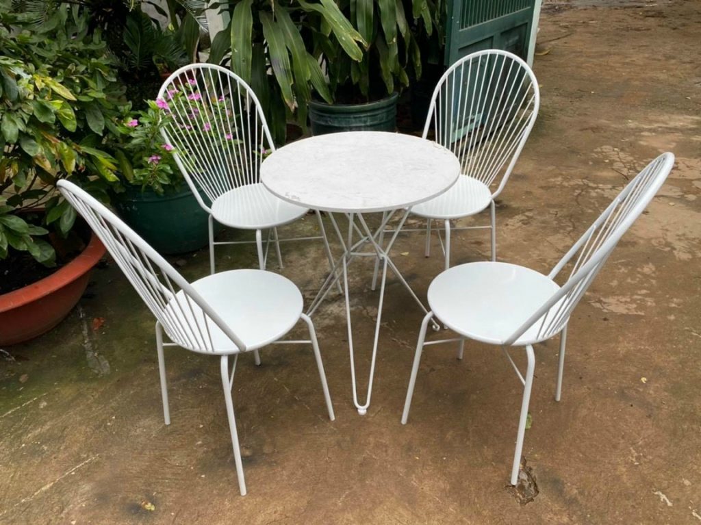 Bàn ghế rẻ bền đẹp