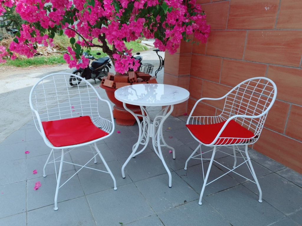 Bàn ghế rẻ bền đẹp