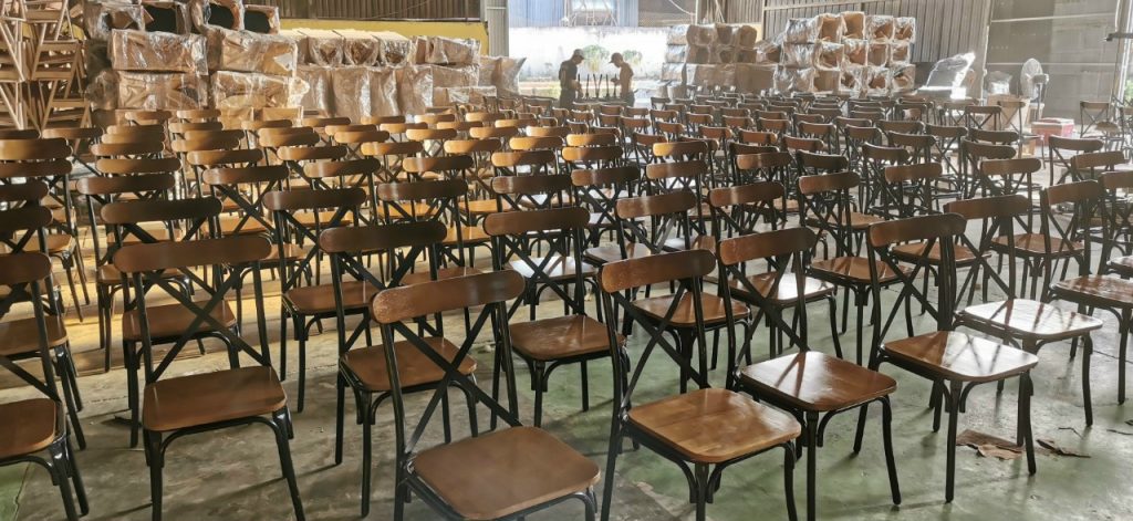 Bàn ghế rẻ bền đẹp
