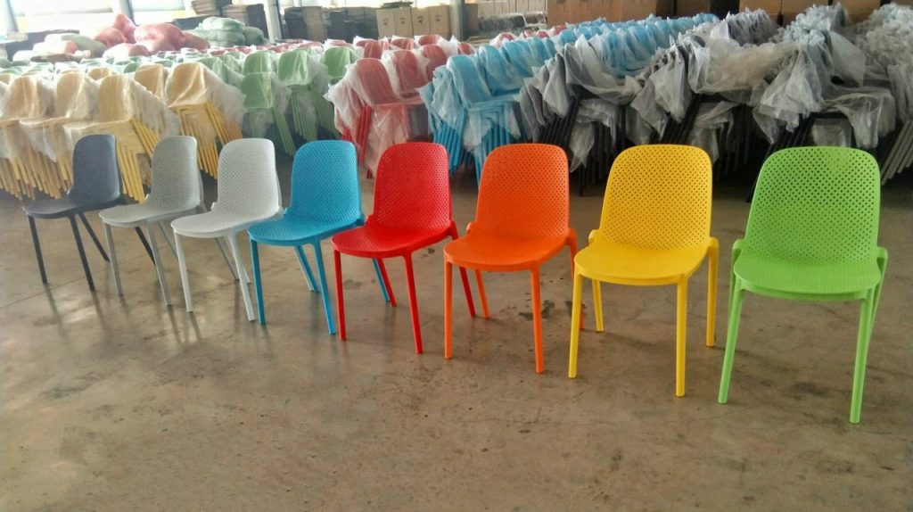Bàn ghế rẻ bền đẹp