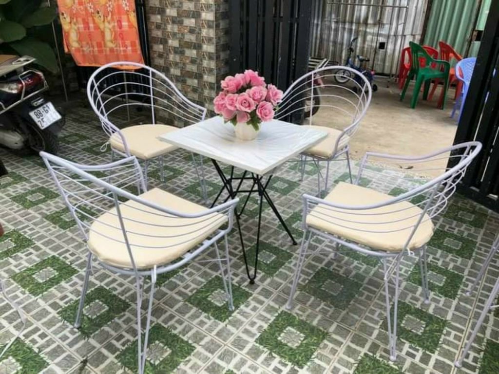 Bàn ghế rẻ bền đẹp