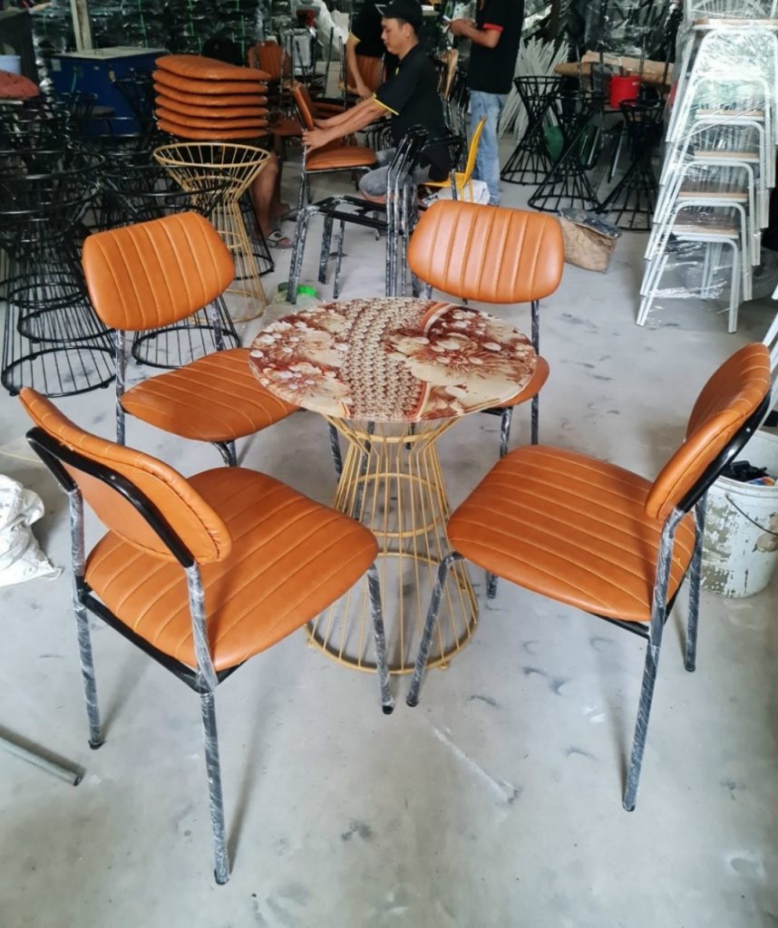 Bàn ghế rẻ bền đẹp