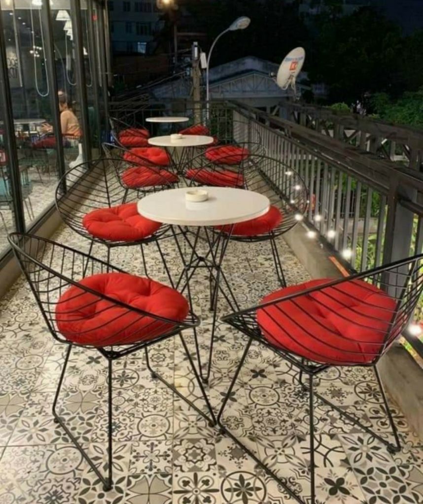 Bàn ghế rẻ bền đẹp