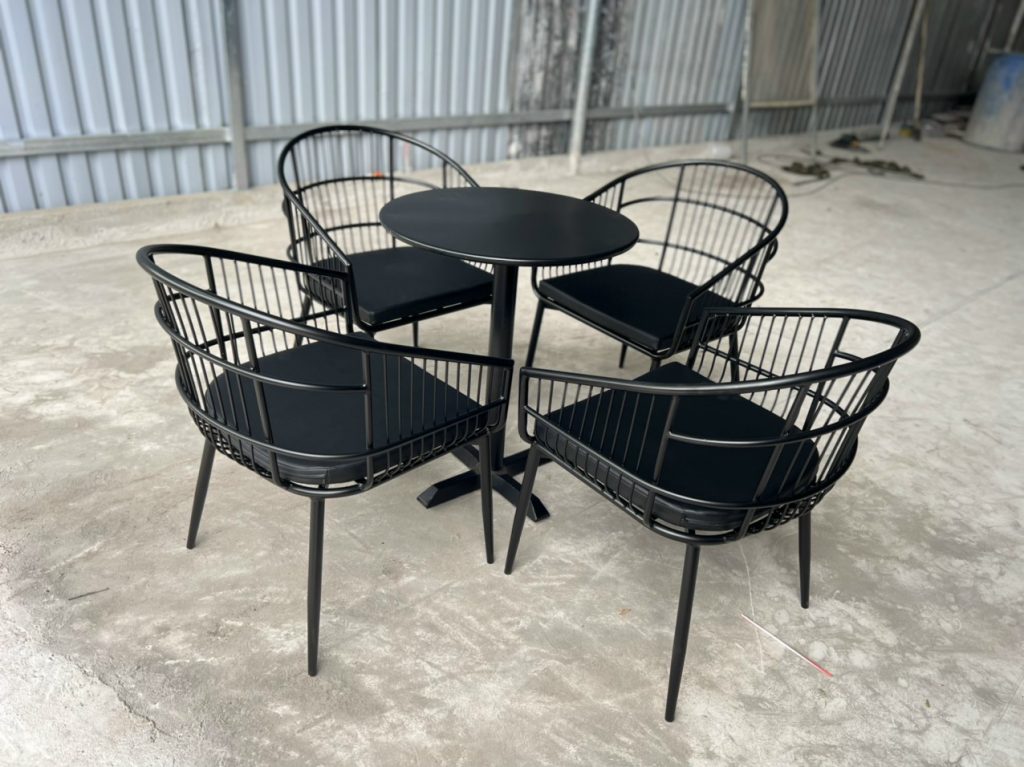 Bàn ghế rẻ bền đẹp