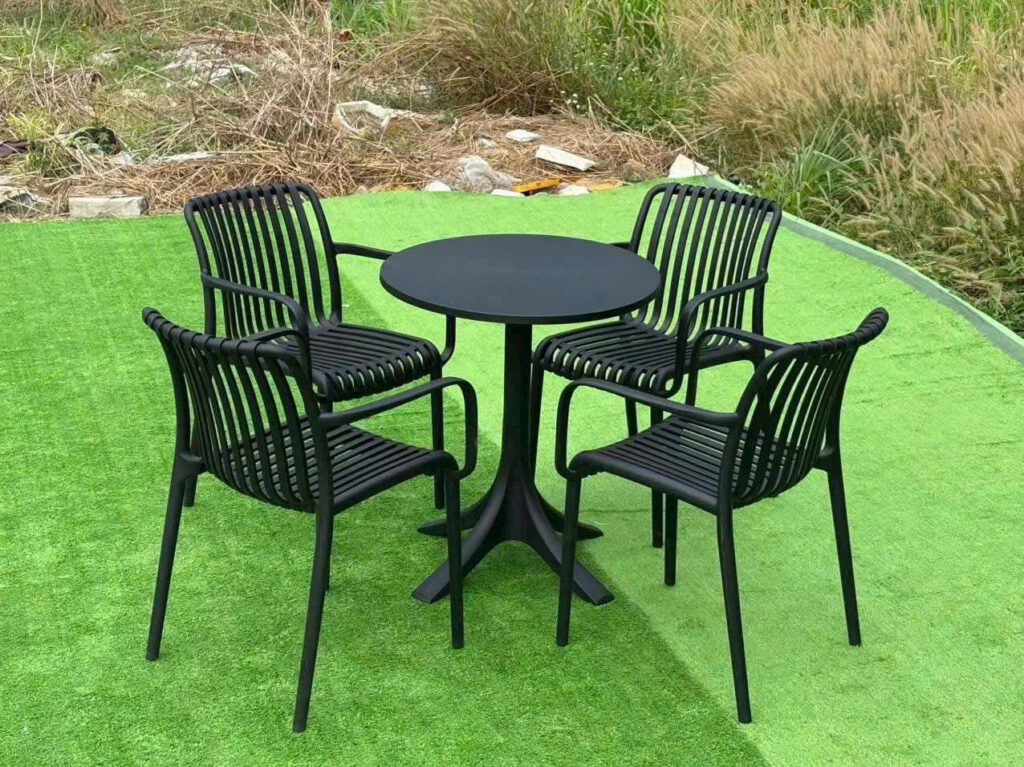 Bàn ghế rẻ bền đẹp