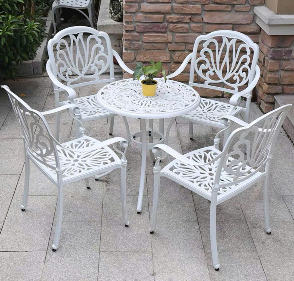 Bàn ghế rẻ bền đẹp