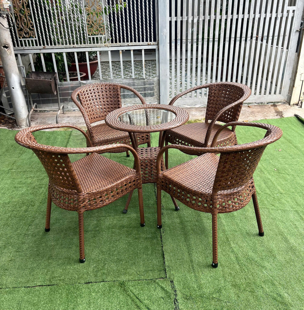 Bàn ghế rẻ bền đẹp